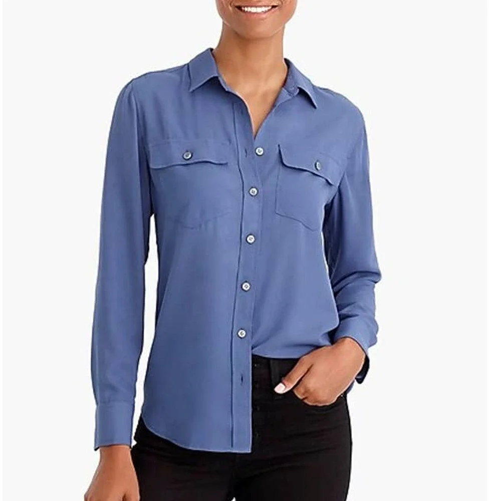 J. Crew Long Sleeve Button down Shirt with Button Flap Pockets Top Women 6 Blue